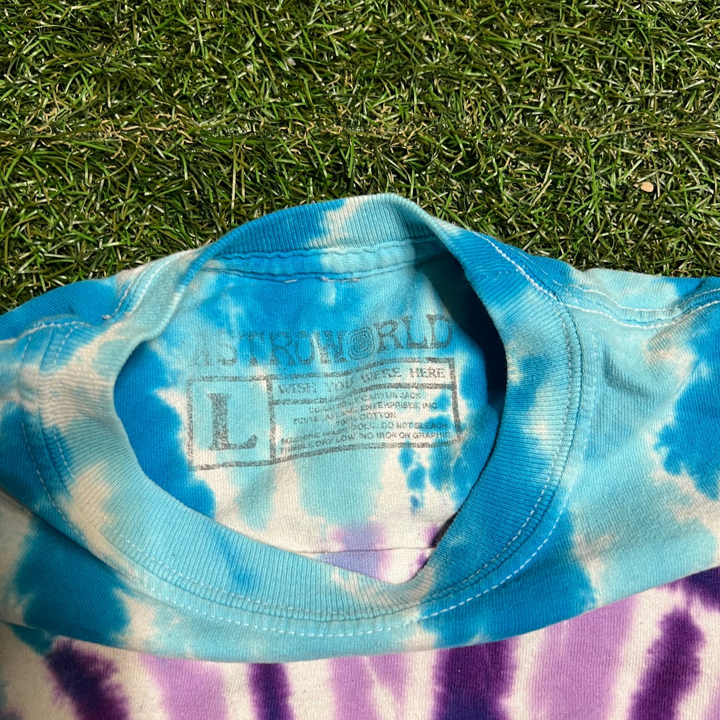 Astroworld Tour Face On The Back Tie Dye Longsleeve Size Large USED x10371