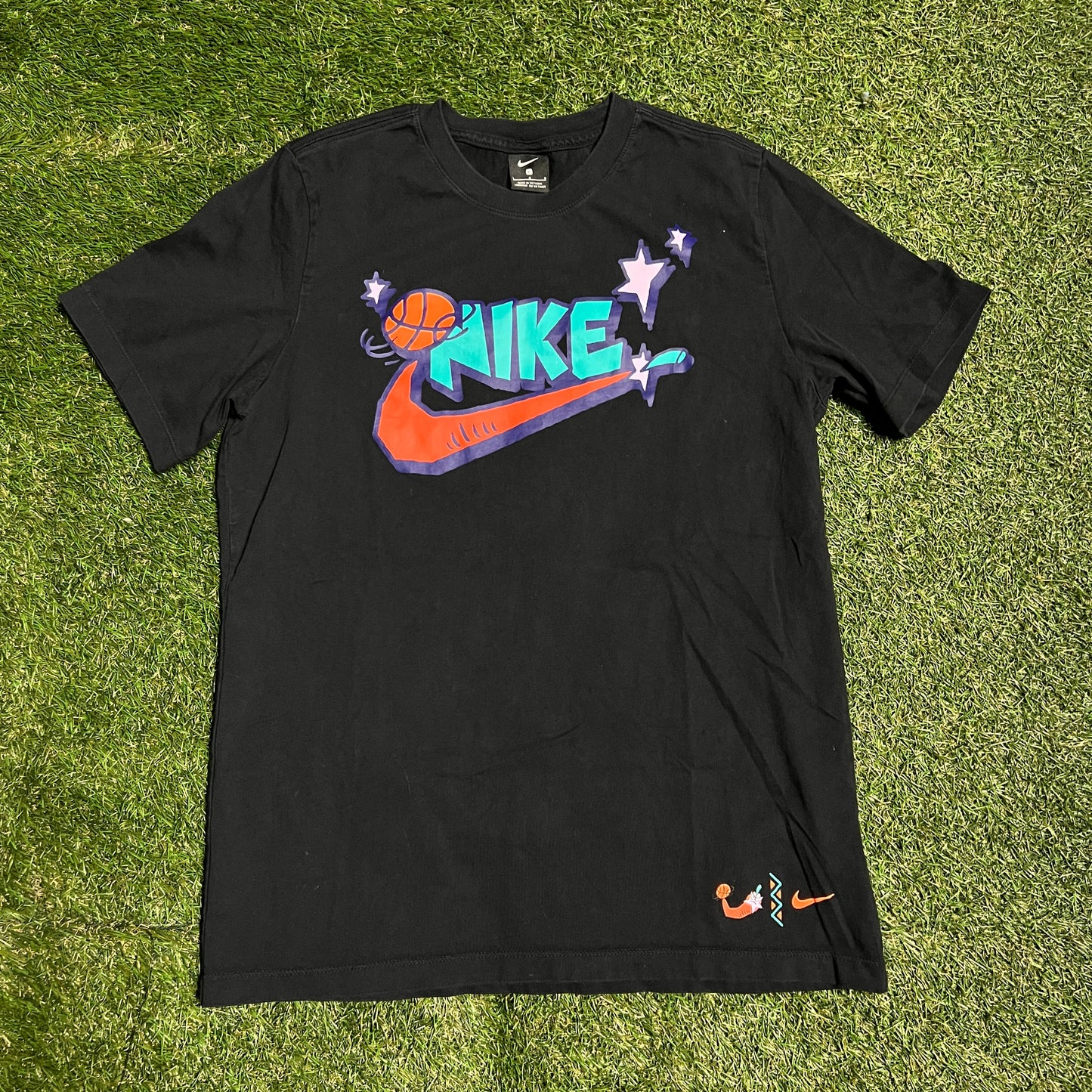 Nike Basketball Purple Stars Orange Check Black Tee Size Large USED x10372