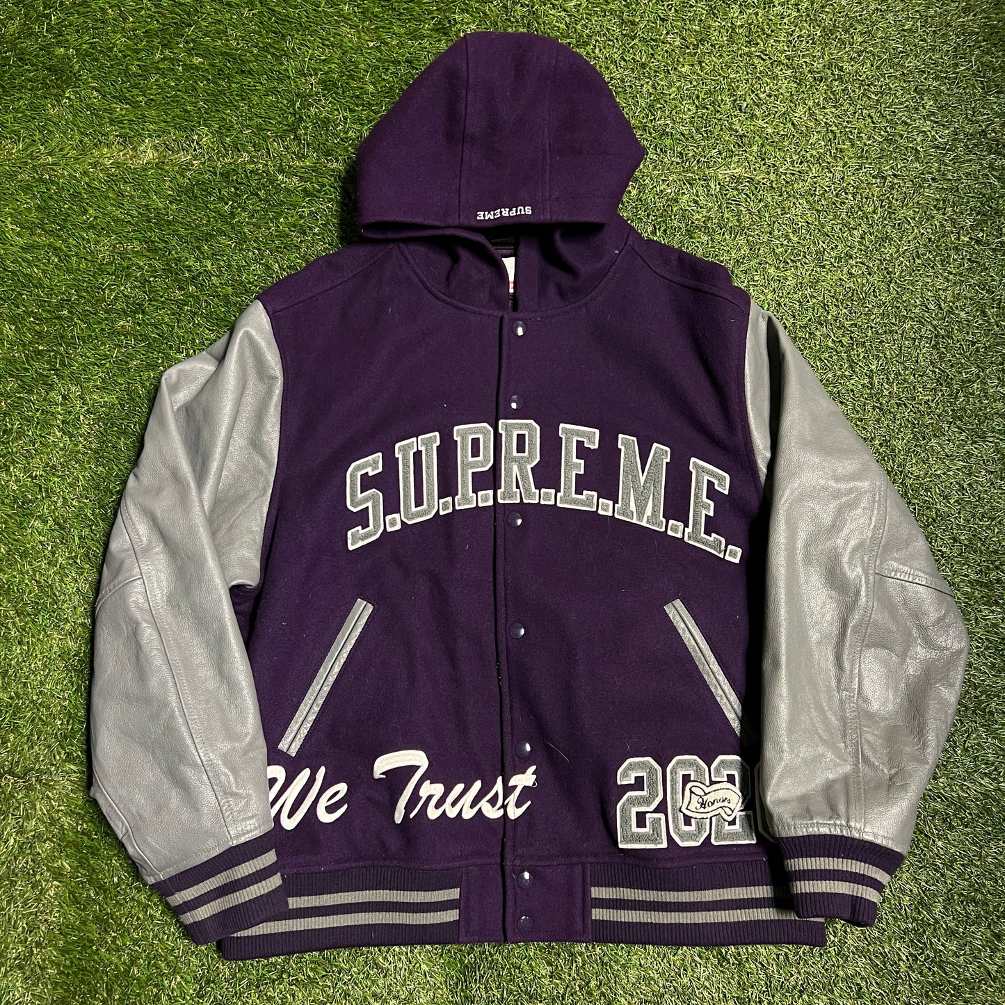 Supreme 2020 Honors #20 King Purple Hooded Varsity Jacket Size XL USED x10376