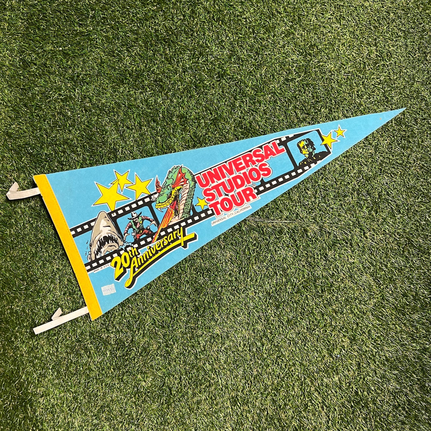 1990s Universal Studios Tour California 20th Anniversary Blue Pennant OS USED v13432