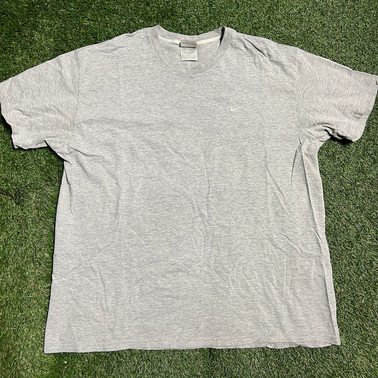 2000s Nike Small Chest Check Grey Tee Size XXL USED v13476
