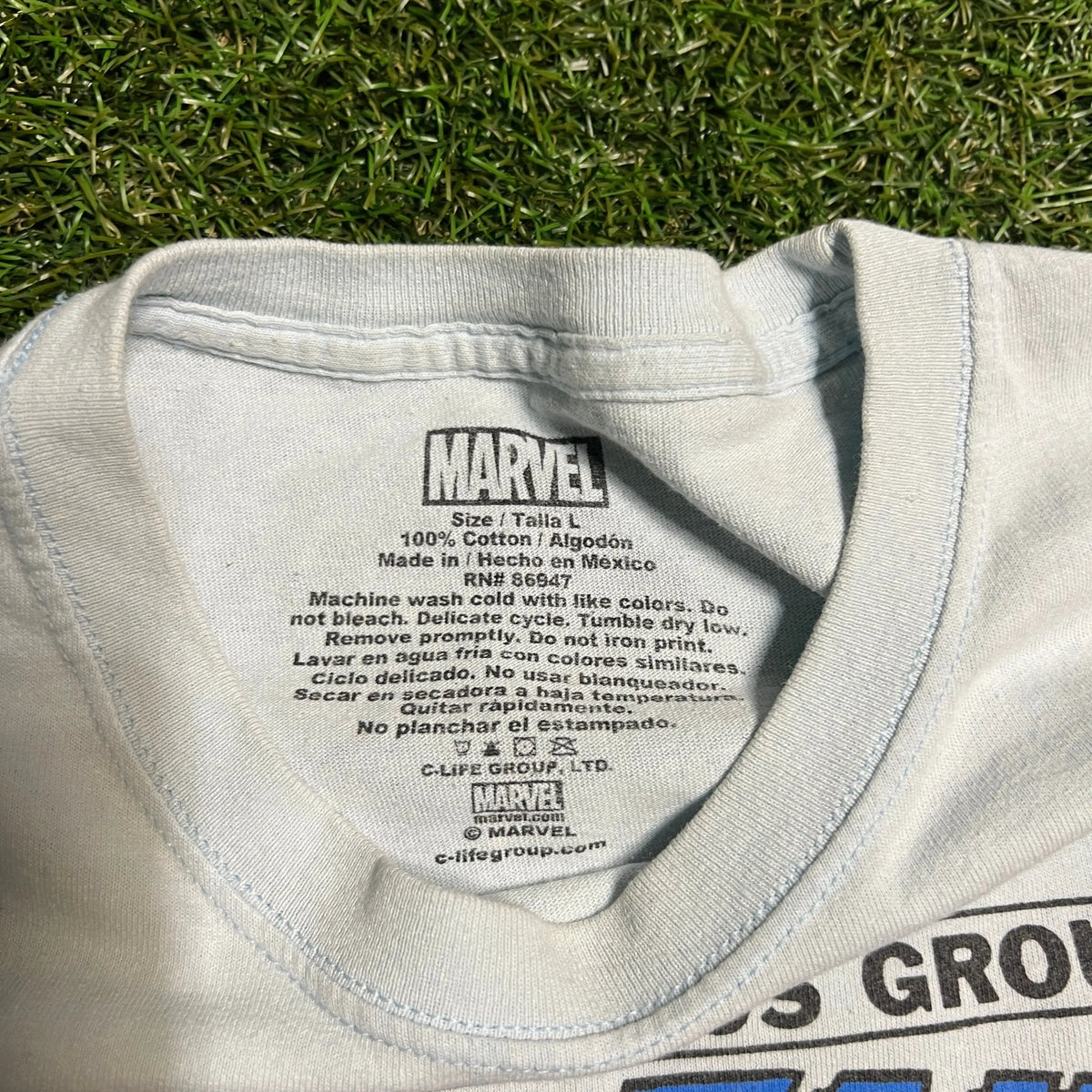 Marvel Captain America Comic Book Cover Light Blue Tee Size Large USED v13507