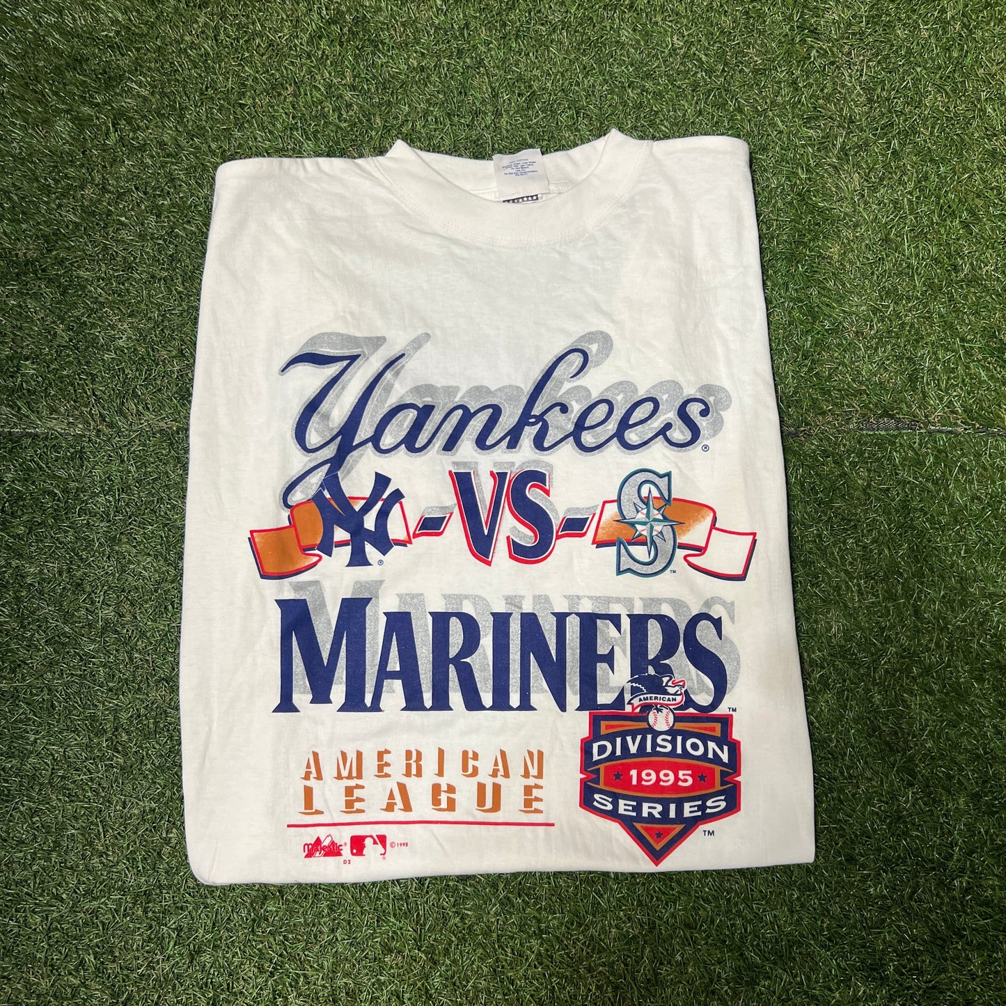 1995 Yankees vs Mariners American League Division Series White Tee Size XL USED v13610