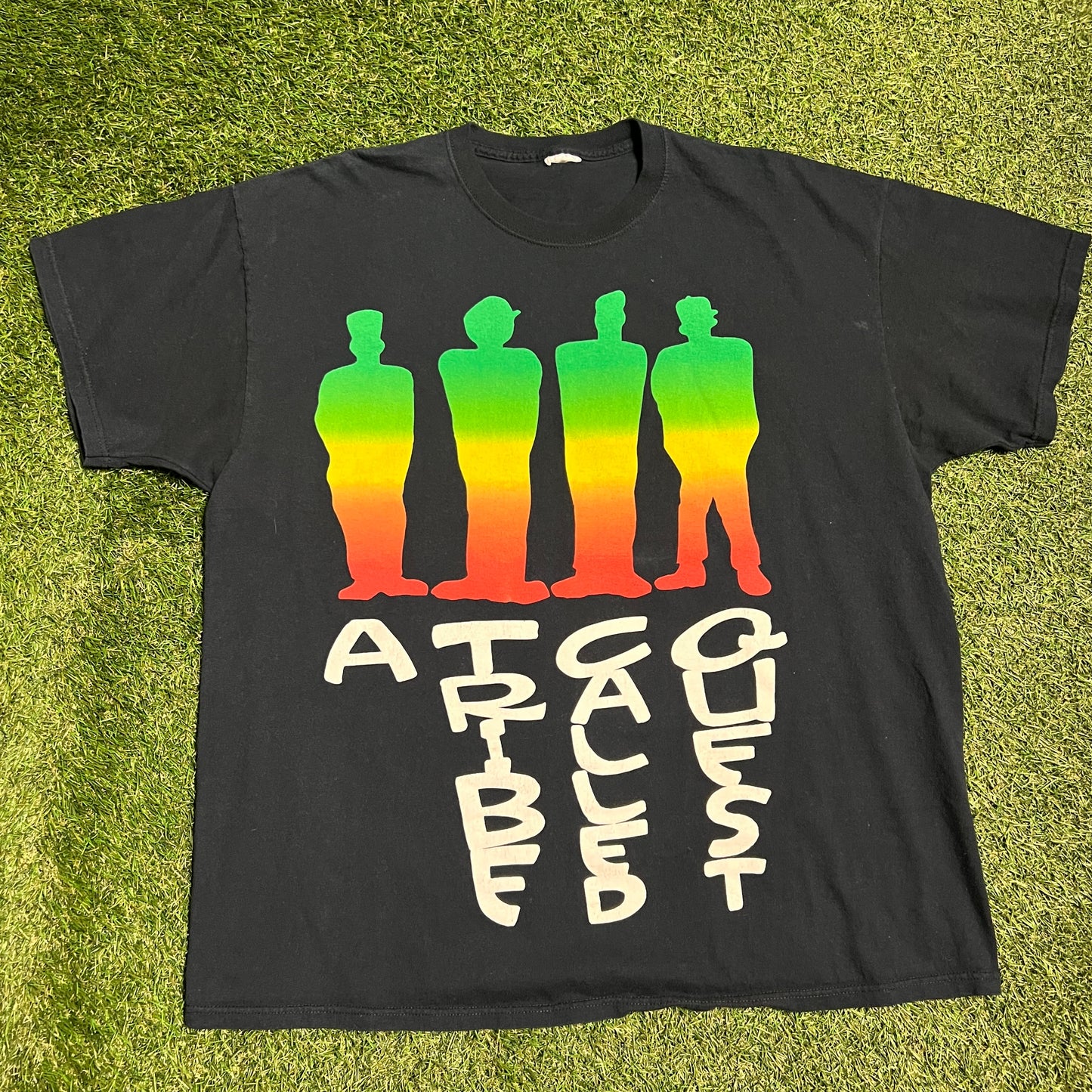A Tribe Call Quest 4 Guys Posing Black Tee Size XL USED v13673