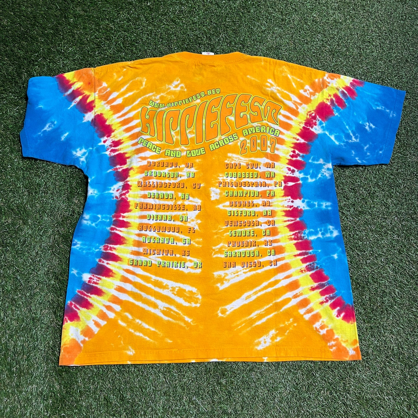 2007 hippiefest tee tie dye Size XL USED v13766