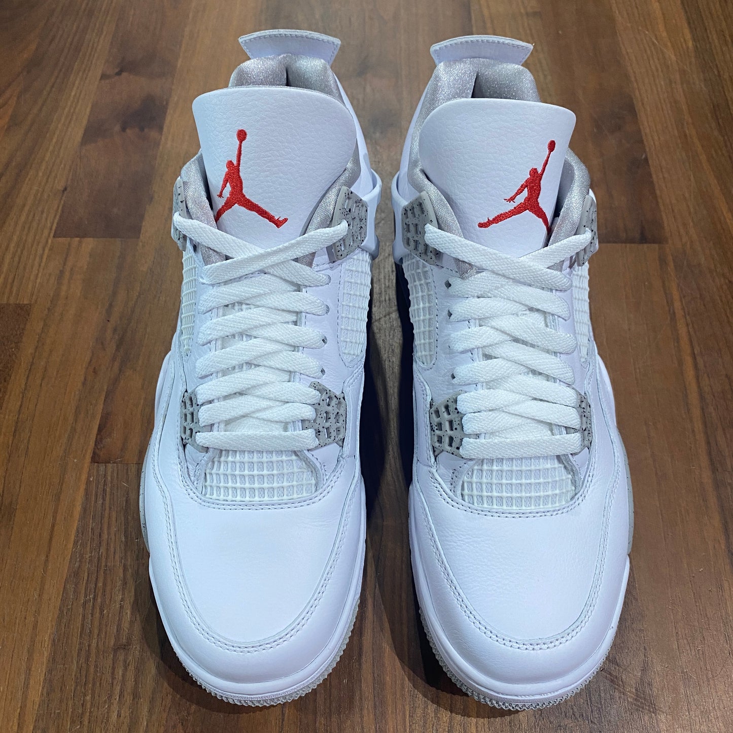 Jordan 4 White Oreo size 10 NEW s13441