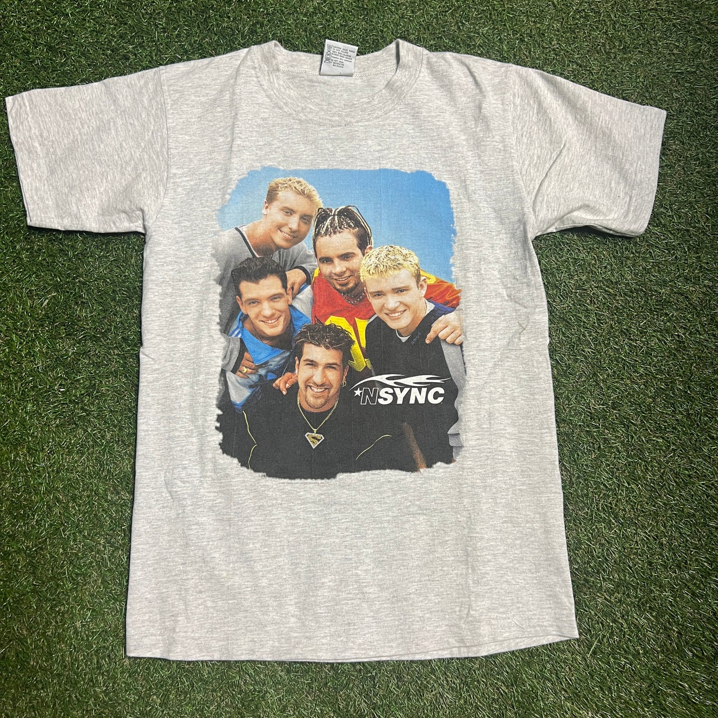 1998 Nsync Group Photo Grey Tee Size Medium USED v13838