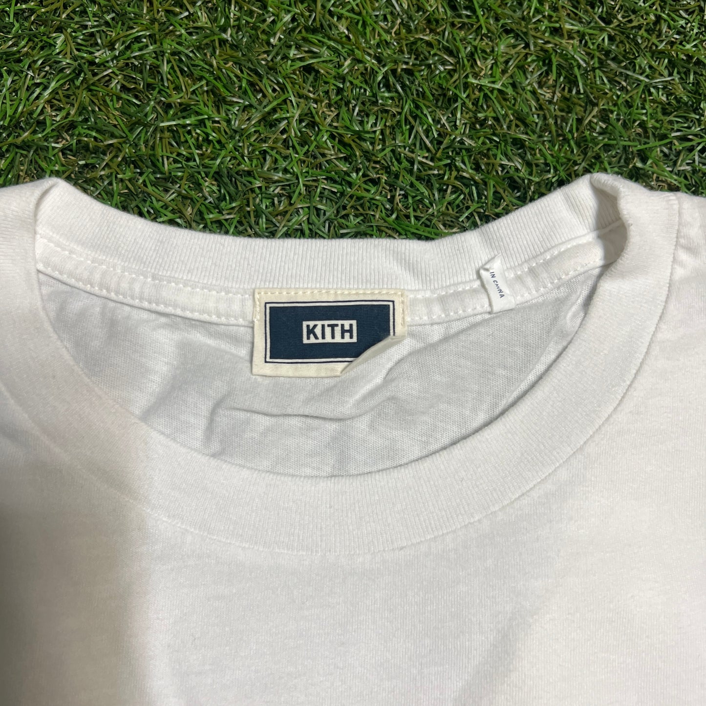 Kith New Past White Tee Size Large NEW x11064