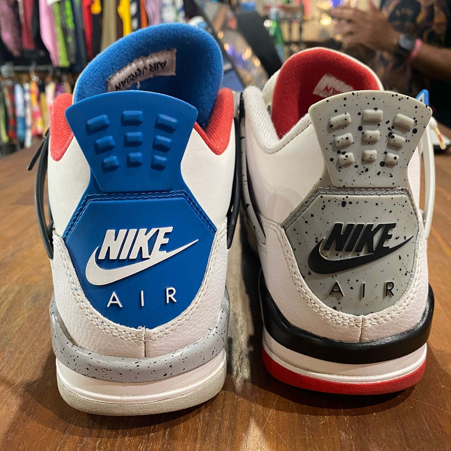 Jordan 4 What The (GS) Size 6y USED s13737
