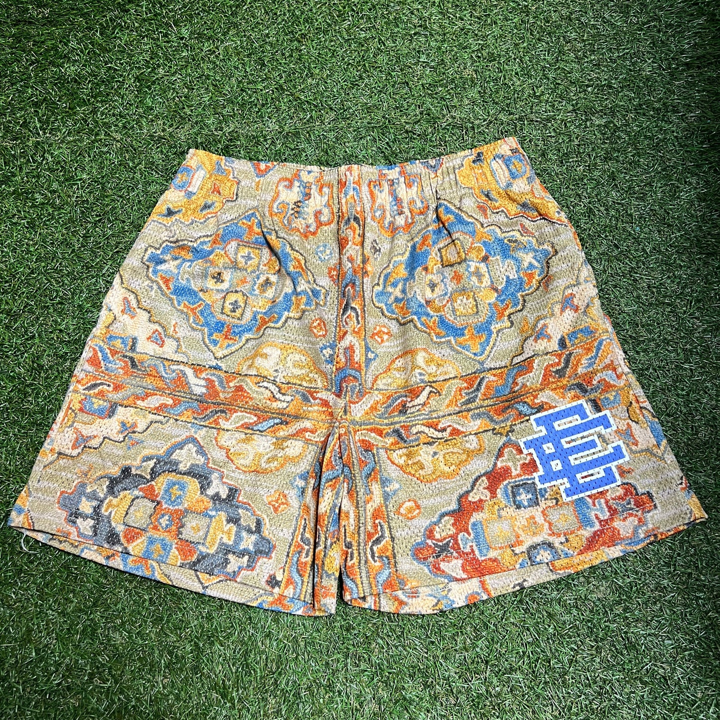 Eric Emanuel Blue Logo Tan Rug Shorts Size Medium NEW x11137