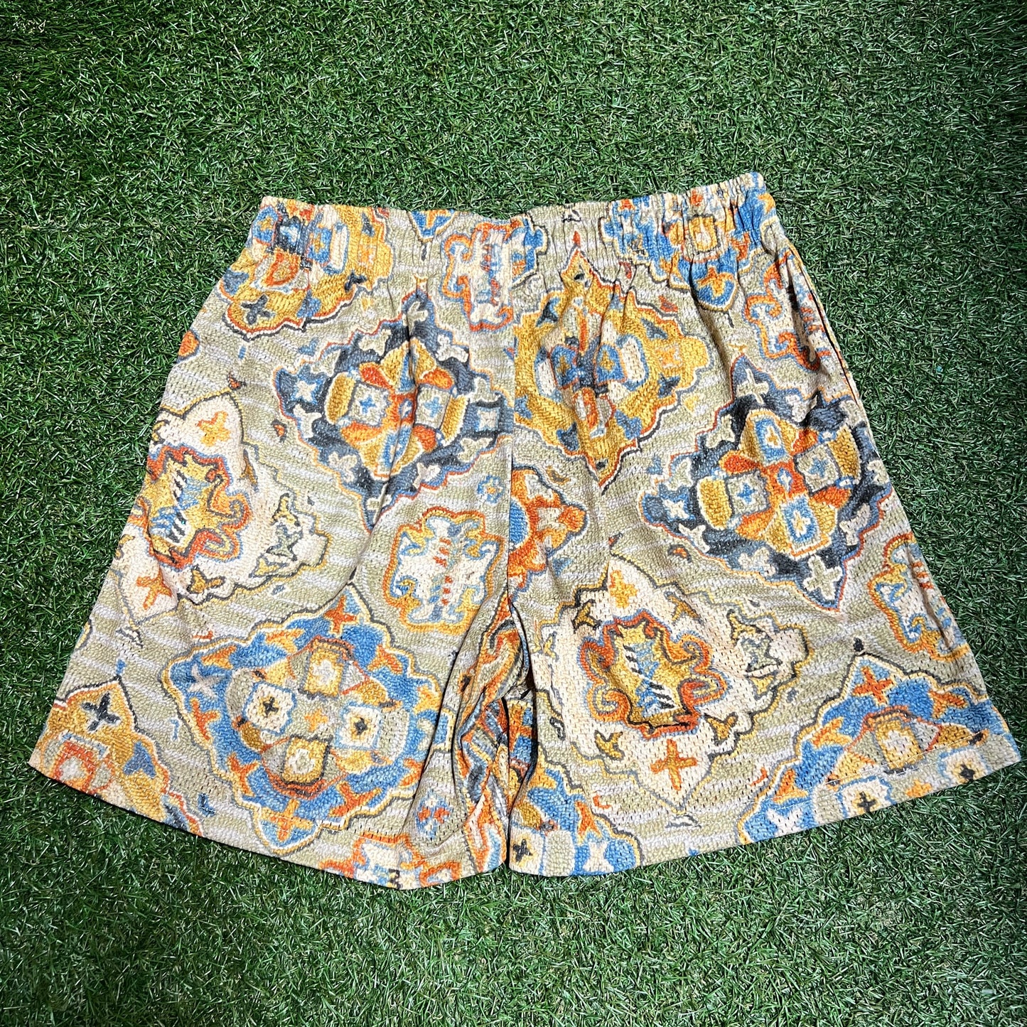 Eric Emanuel Blue Logo Tan Rug Shorts Size Medium NEW x11137