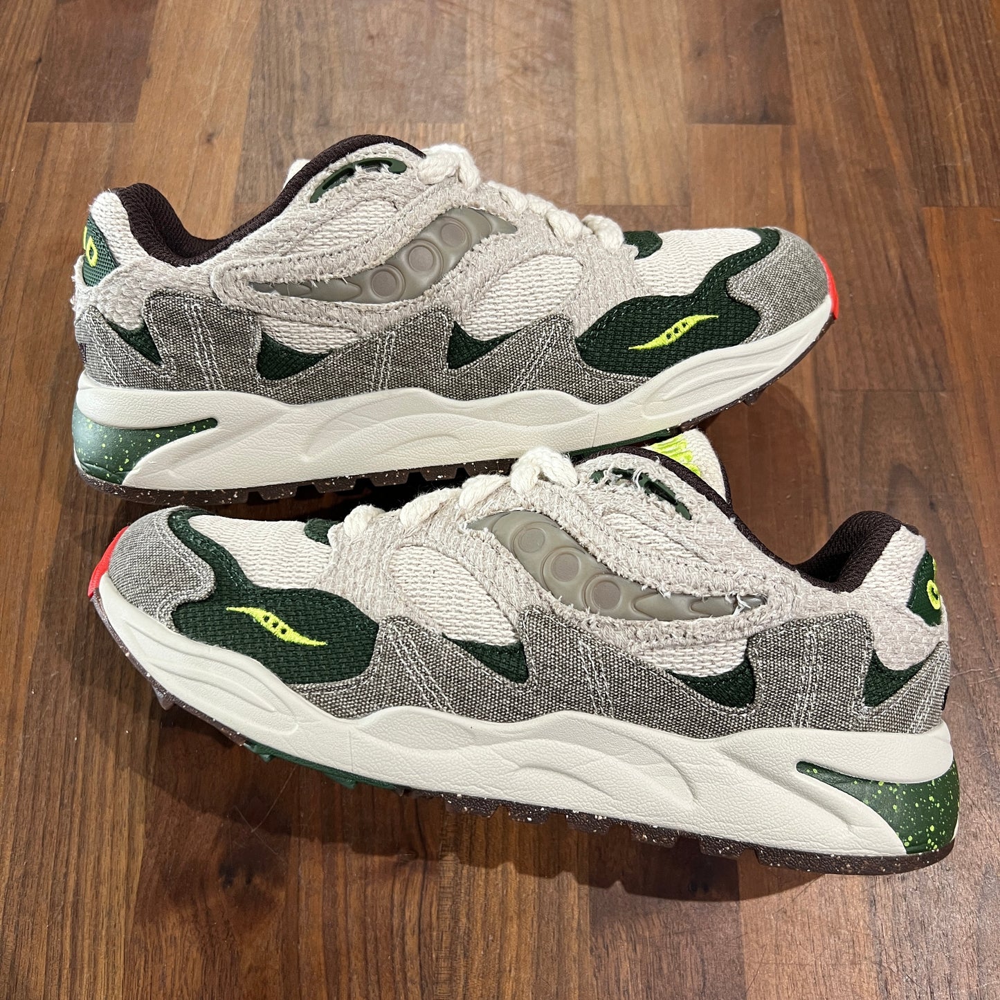Saucony Grid Shadow 2 Bodega Jaunt Woven Size 9.5 USED s13815