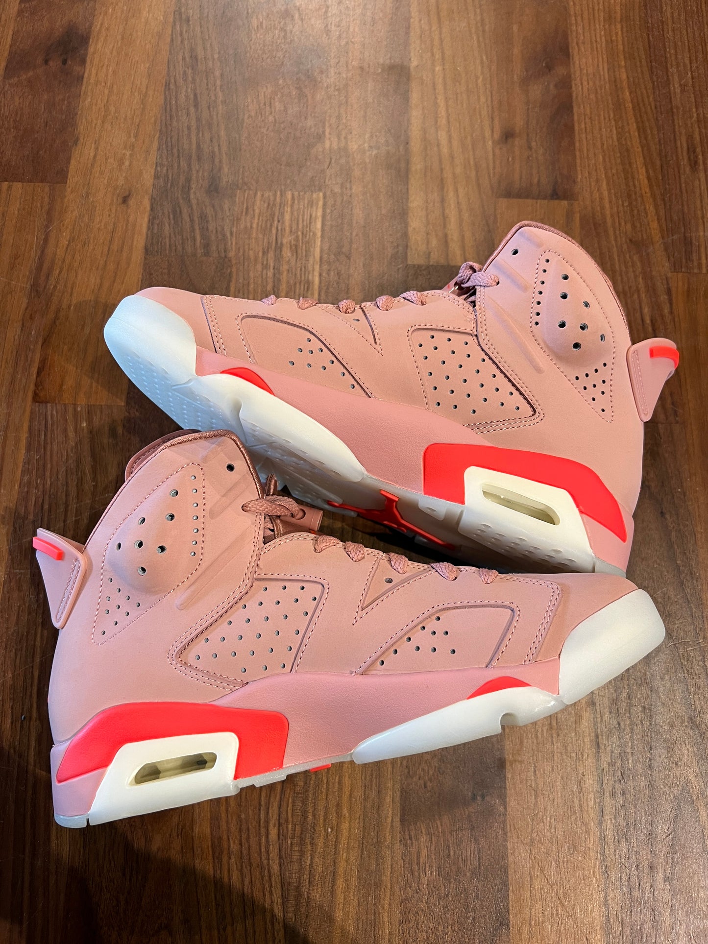 Jordan 6 Aleali May Sz 7.5M/9W NEW