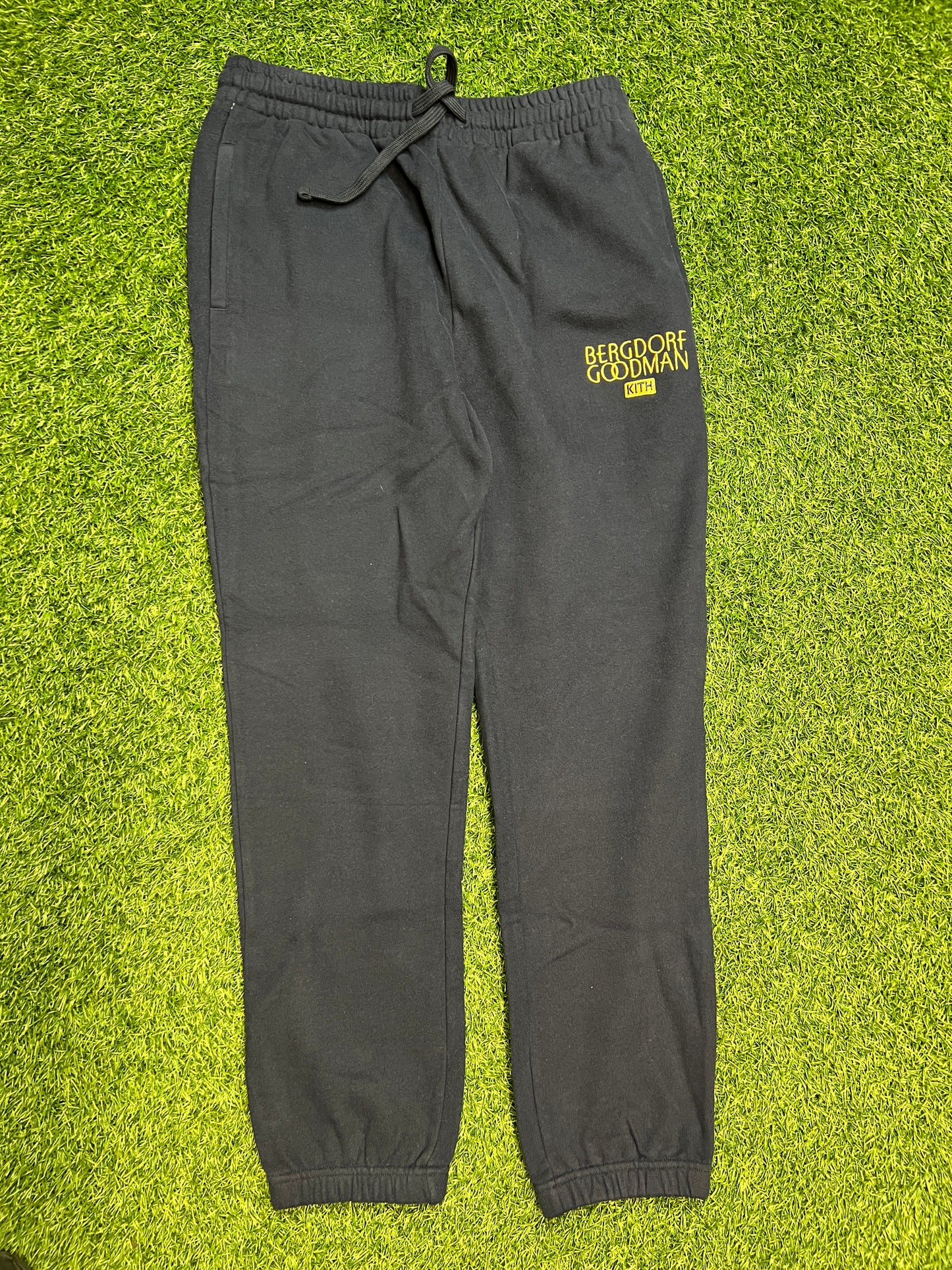 Kith Bergdore Goodman Sweatpants Size Large NEW