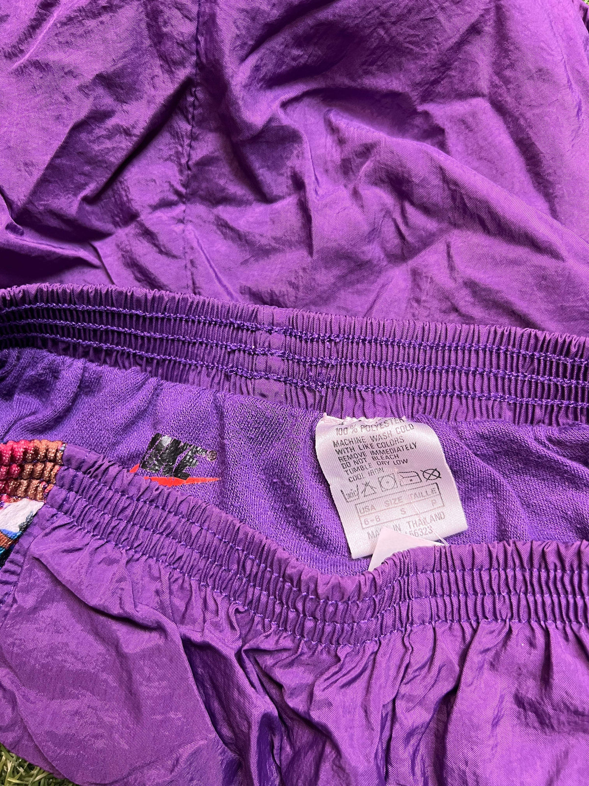 Nike 1990s Purple / Floral women's shorts Size Small USED