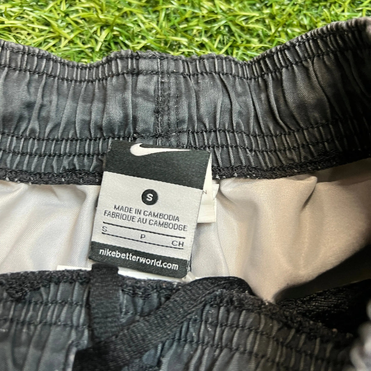 Nike Lime Lightning Black Swim Shorts Size Small USED