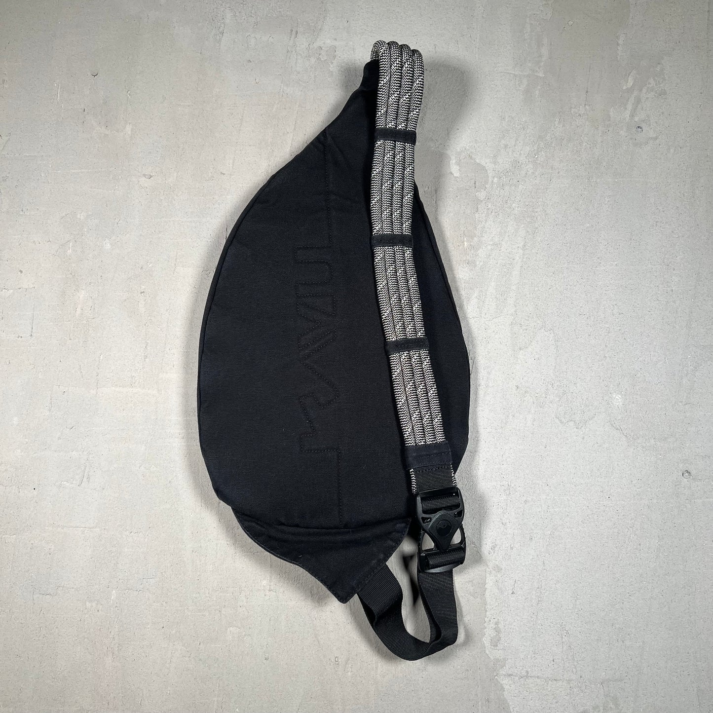 Carhartt Black Denim Crossbody Bag USED v19147