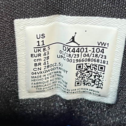 Jordan 2 Low Varsity Royal (2023) Size 9.5M/11W USED S19782