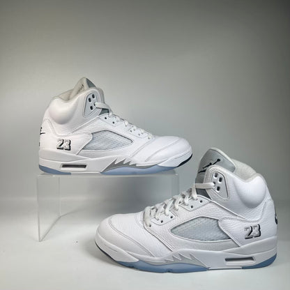Jordan 5 White Metallic (2026) Size 9.5 USED s23625