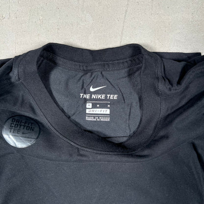 Nike Dri Fit Black Tee Size Medium NEW v19066