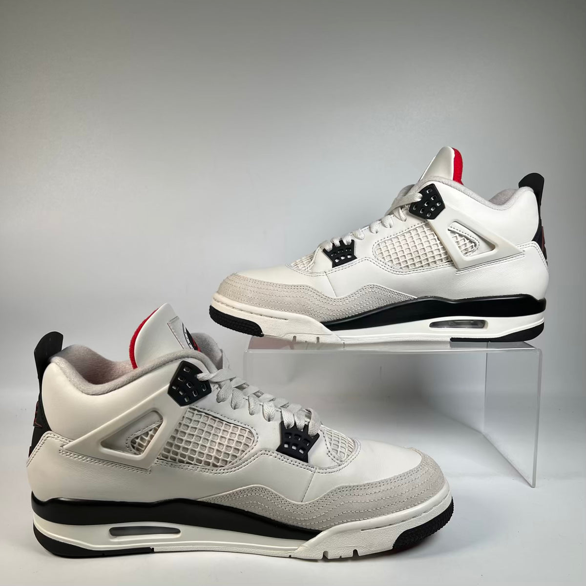Jordan 4 Flight Club (2026) Size 11.5 USED s23449