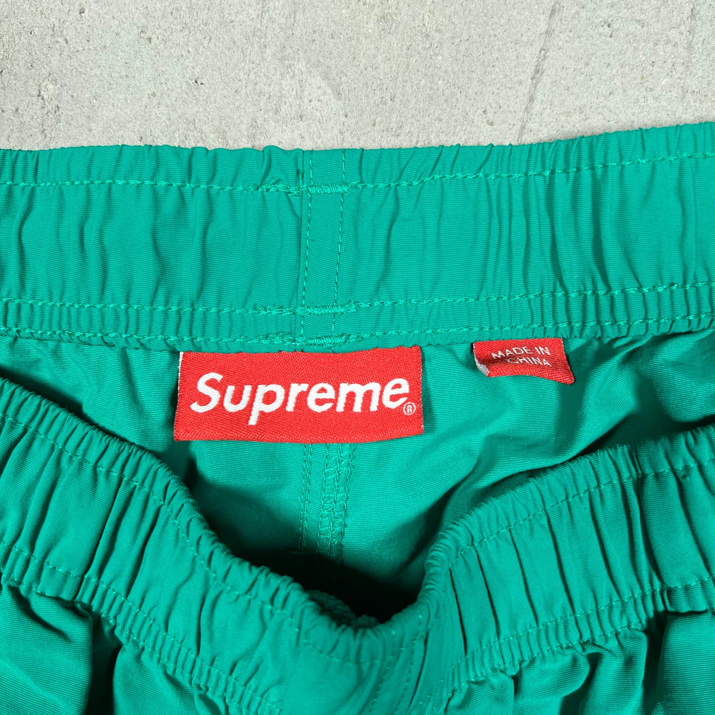 Supreme Old English Nylon Green Swim Shorts Size Medium USED x17558