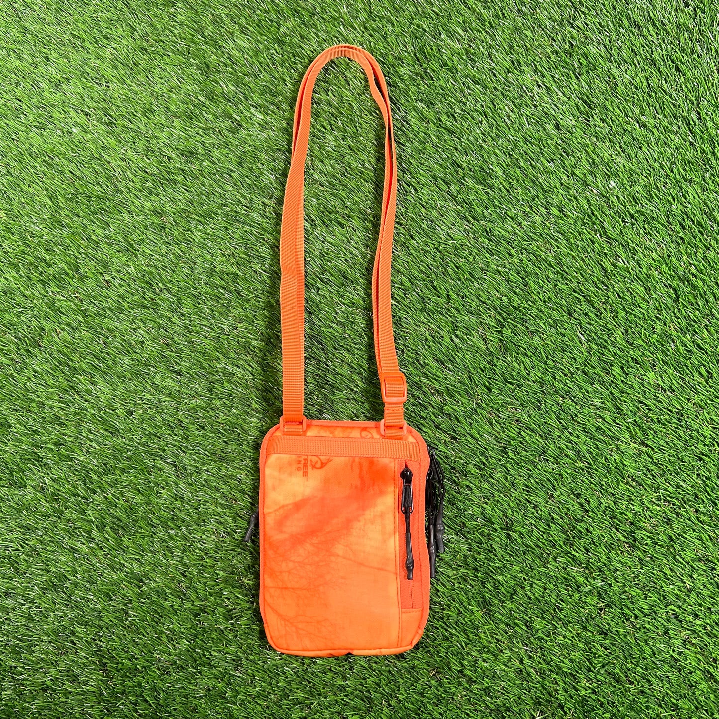Place Orange Real Tree Body Sack (2019) One Size USED x15824