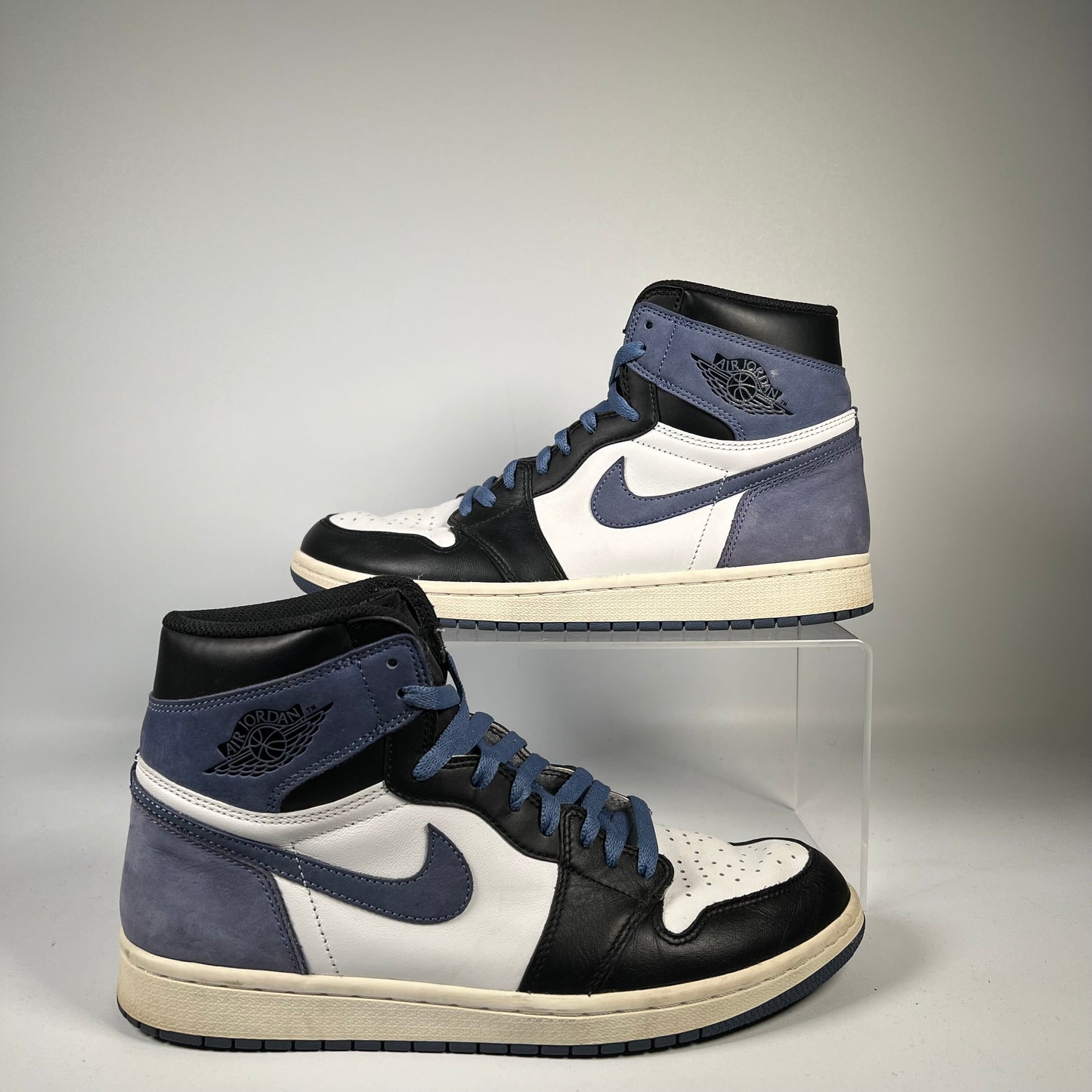 Jordan 1 High Blue Moon (2018) Size 9.5 USED s20158