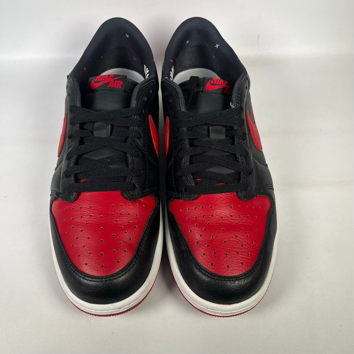 Jordan 1 Low Banned (2026) Size 13 USED s23697