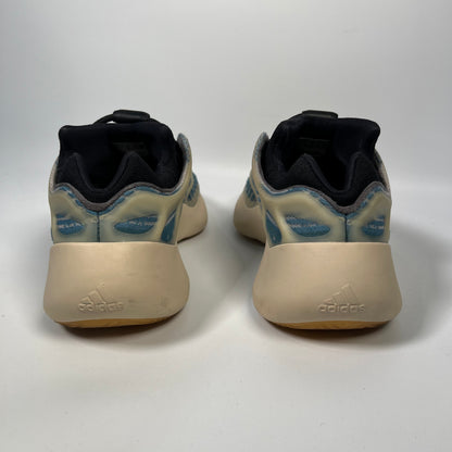 Yeezy 700 Kyanite Size 8 USED s17492