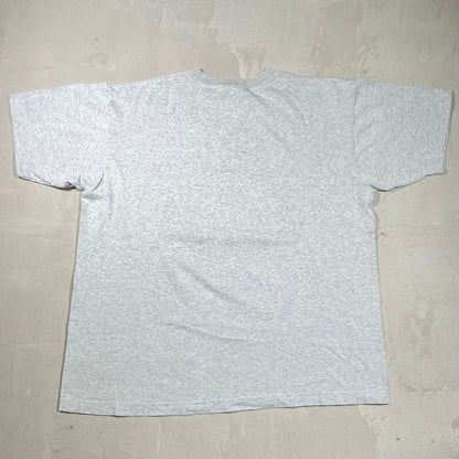 2000 New York Yankees 3Peat Grey Tee Size XL USED v20067