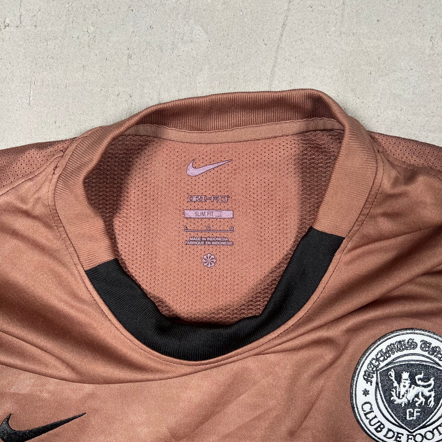 Nike Travis Scott Circus Maximus Soccer Jersey Brown Size Large USED x17350