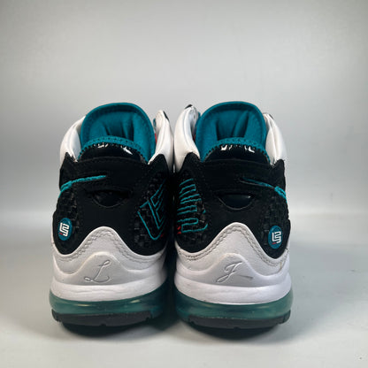Lebron 7 Red Carpet (2019) Size 9 USED s21865