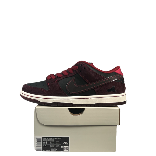 Nike SB Dunk Low Riot Skateshop (2025) Size 8.5 NEW s20612