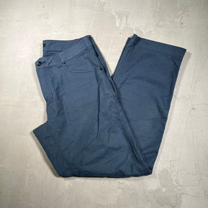 Arcteryx Cronin AR Navy Blue Pants Size 34 USED x18440