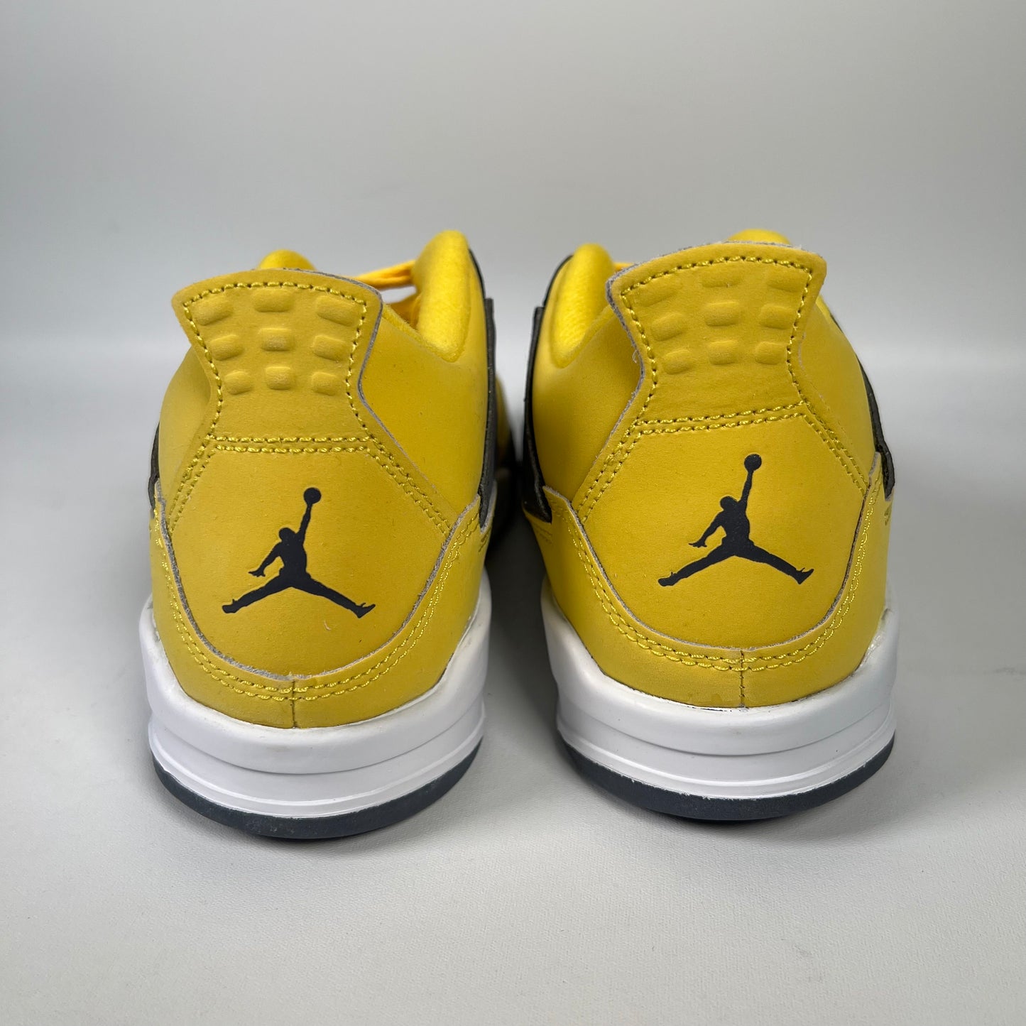 Jordan 4 Lightning (2021) Size 3y NEW s19205