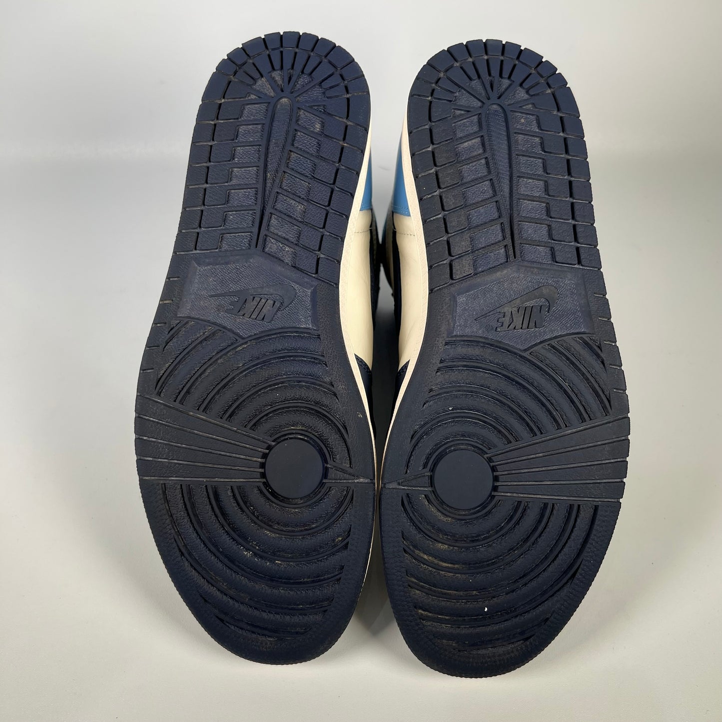 Jordan 1 High Obsidian (2019) Size 11.5 USED s18197