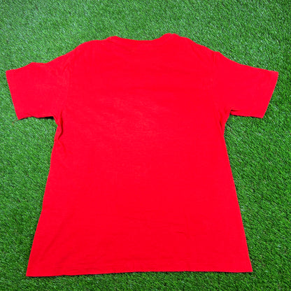 1989 Cow With Leafs Red Tee Size Large USED v16947