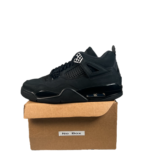Jordan 4 Black Cat (2025) Size 8 USED s22362