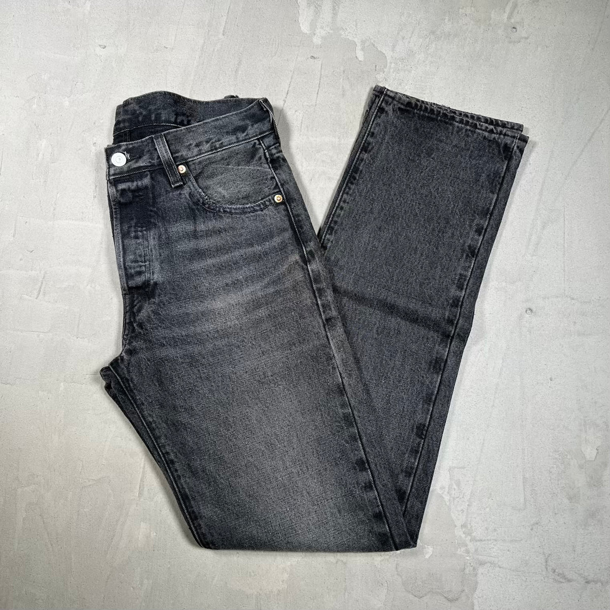 Levis Premium Selvedge Denim Black Washed Jeans Size 30x34 USED v20168