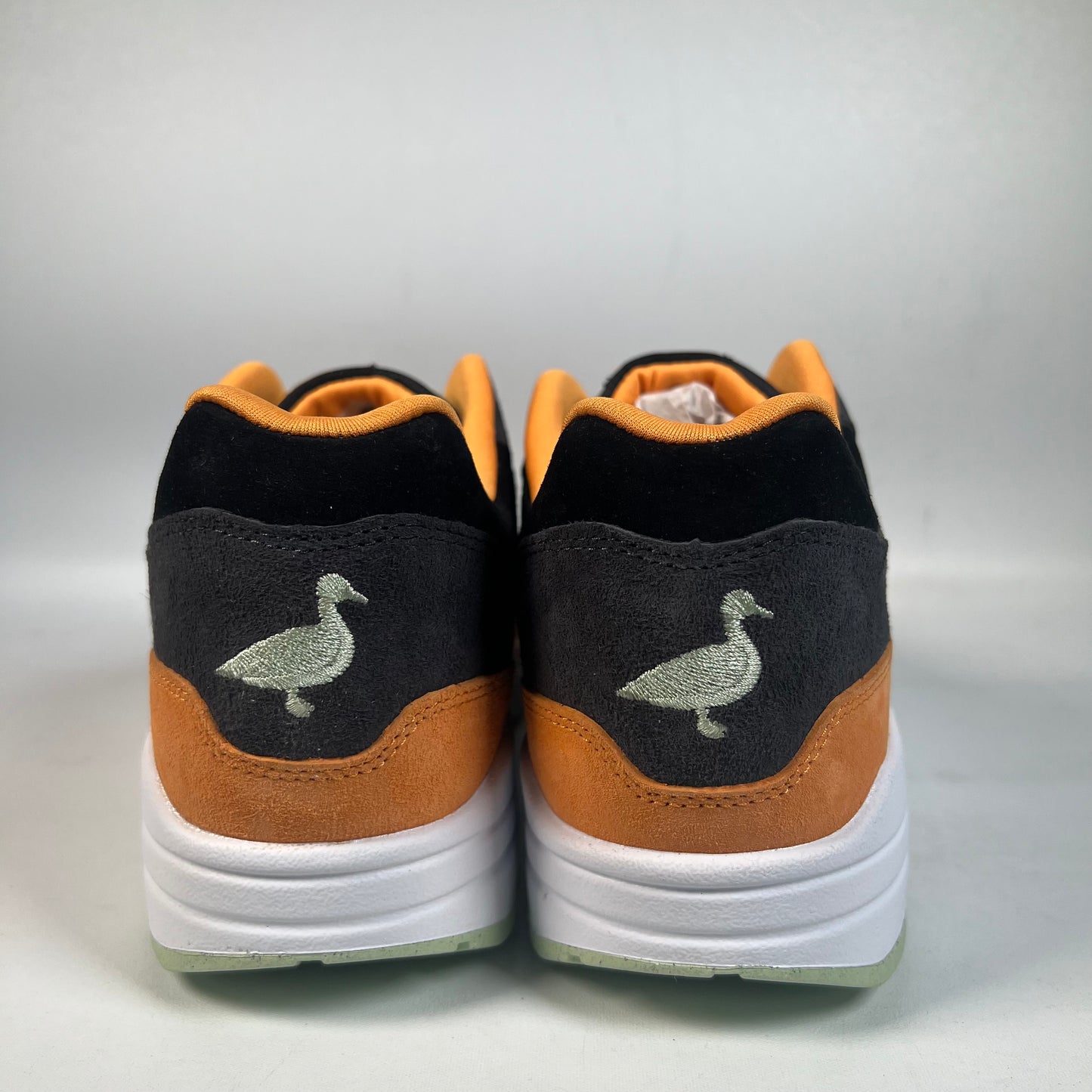 Nike Air Max 1 Duck Honey Dew (2022) Size 9.5 NEW s21925
