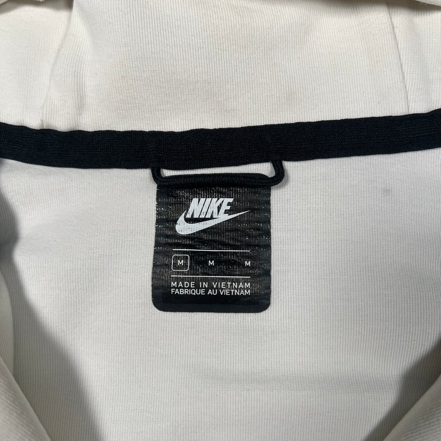 Nike White Tech Fleece Zip Up Hoodie Size Medium USED v17555