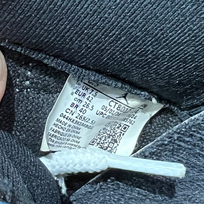 Jordan 11 Legend Blue (2024) Size 8.5 USED s20167