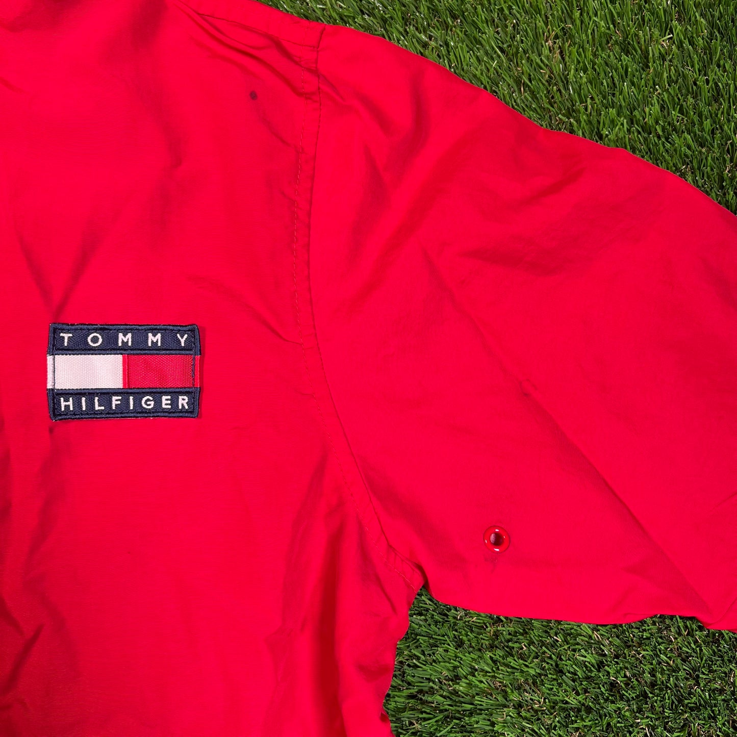 1990s Tommy Hilfiger Red Lightweight ZIp Up Jacket Size Medium USED v1885