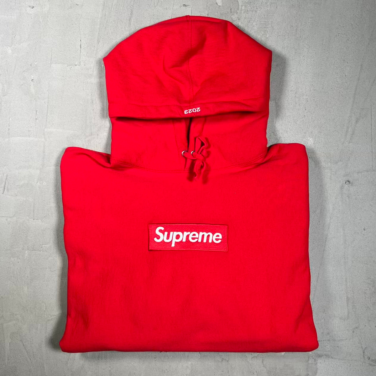 Supreme Box Logo Red Hoodie (2023) Size Medium USED x18608