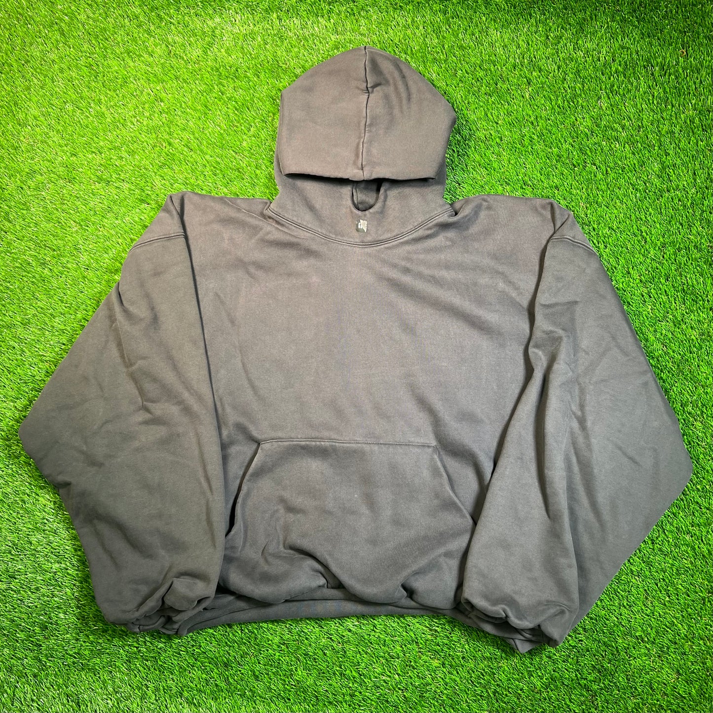 Yeezy Gap Mock Neck Dark Grey Hoodie Size Medium USED x16870