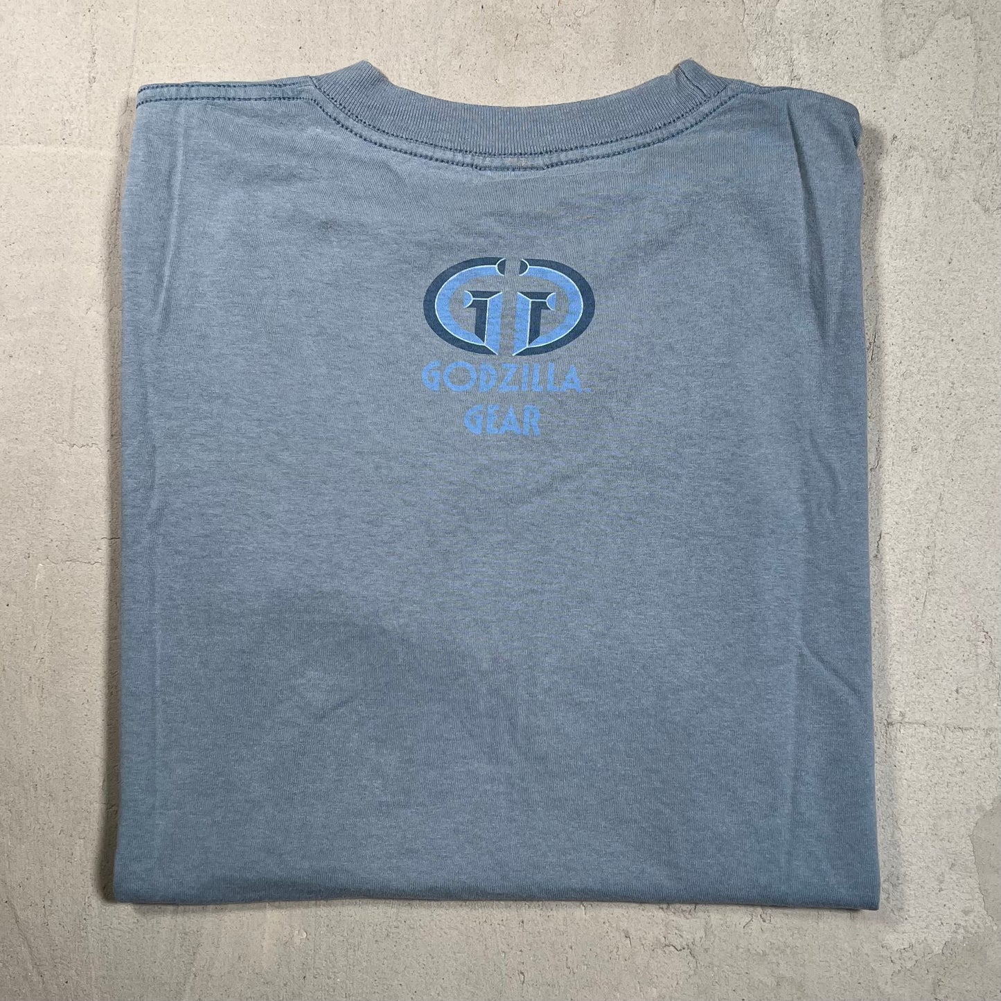 Godzilla 1997 Burning Building Tee Size Large USED v5830