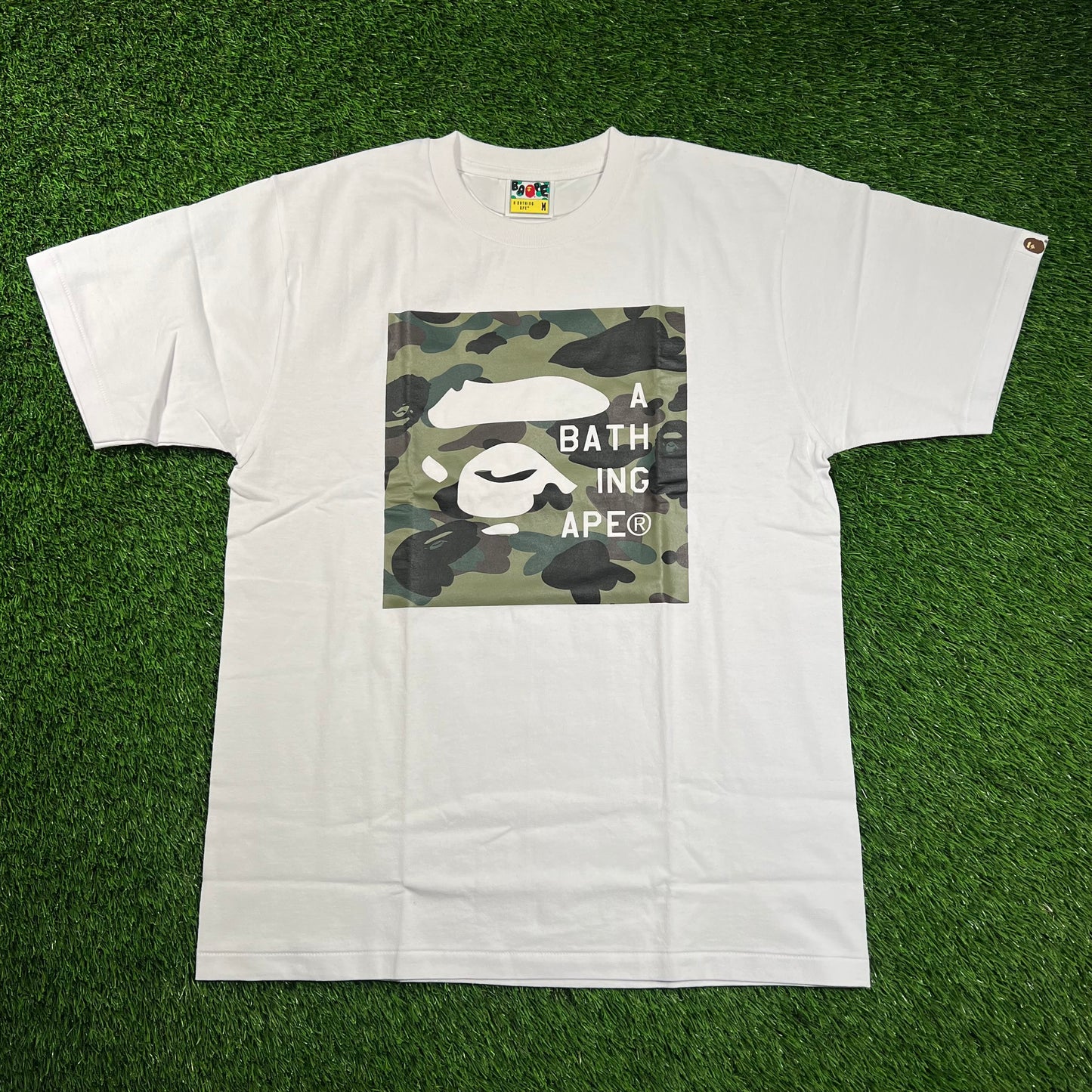Bape 1st Camo Face Tag Logo Tee Size Medium NEW X16528