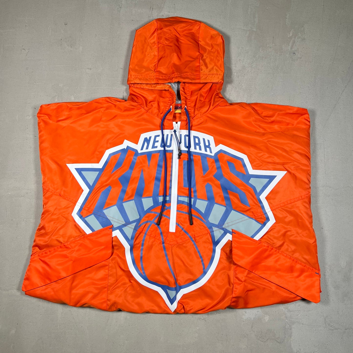 New York Knicks Big Logo Orange Anorak Jacket Size Large NEW v19011