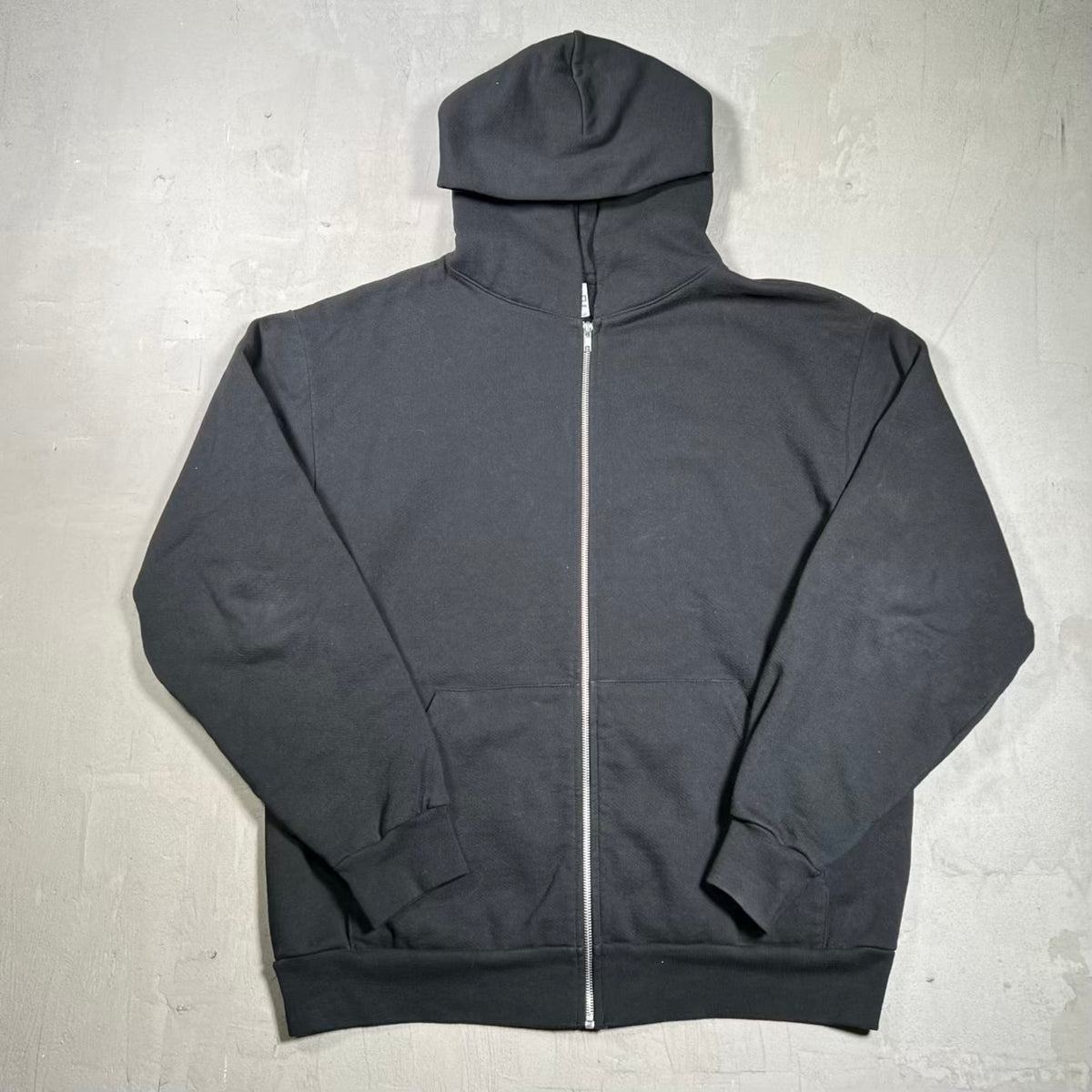LA Aparel Black Blank Hoodie Size Large USED x18393